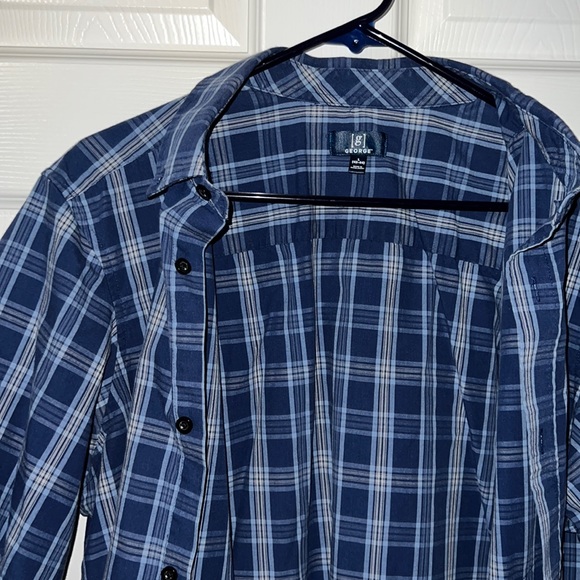 George Button Down - Picture 2 of 2